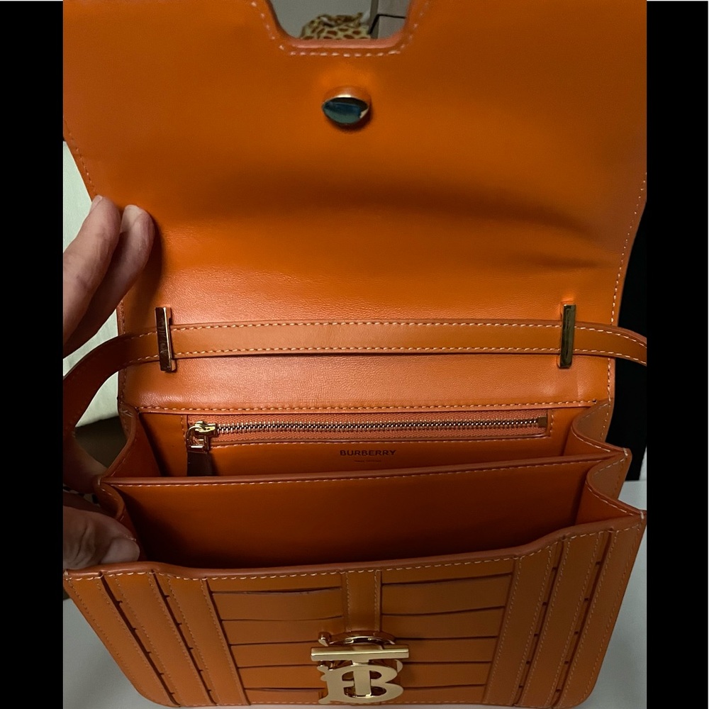 Burberry Leather TB Bag - Used a couple of times - Picture 5 of 11